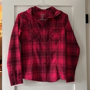 Mountain Hardware size 6 flannel